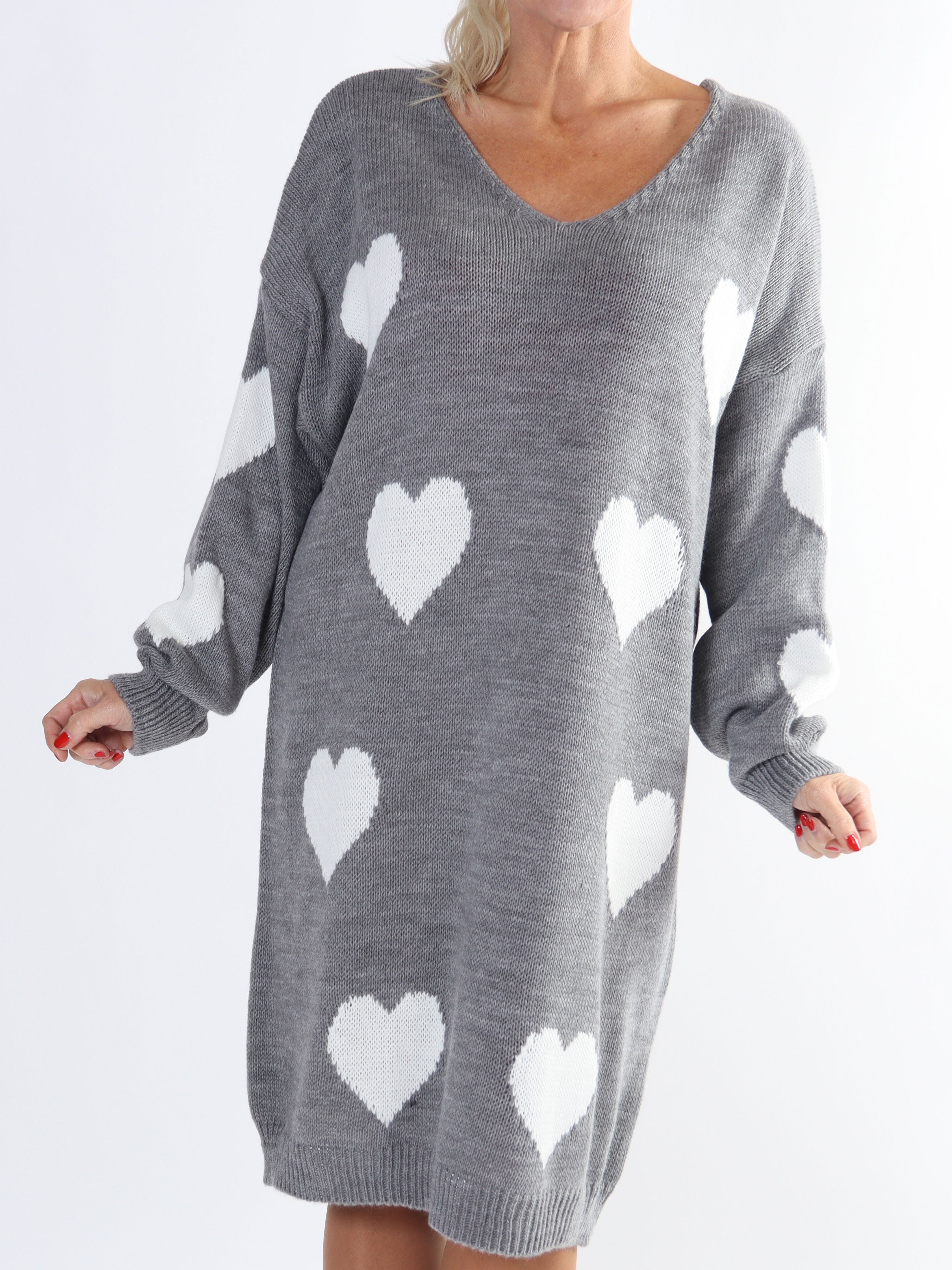 Lela - Plus size strikkjole med hjerter